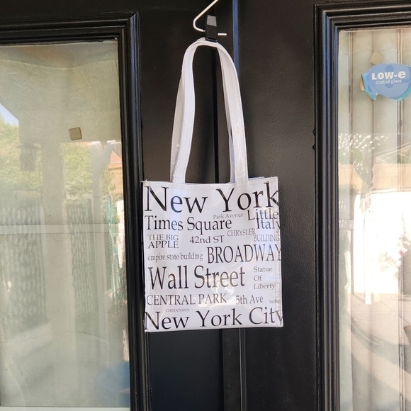 Vintage New York Statement Tote -Classic 🤩USED FOR MY LUNCH‎ BAG - Picture 6 of 10